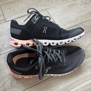 ON Cloudflow 3.0 WOMENS 6 Running Shoes Rock/Rose